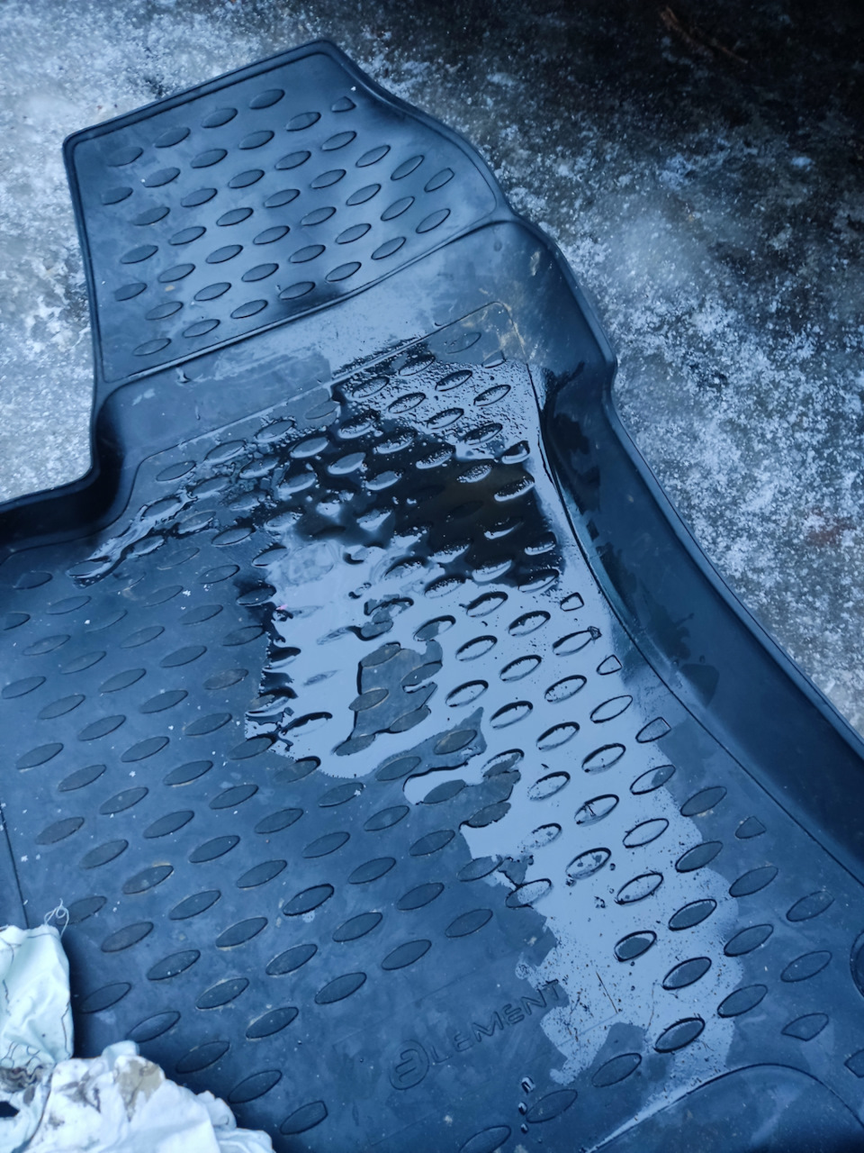 Капает тормозуха в салоне?! — Volkswagen Passat B5, 1,8 л, 1999 года ...