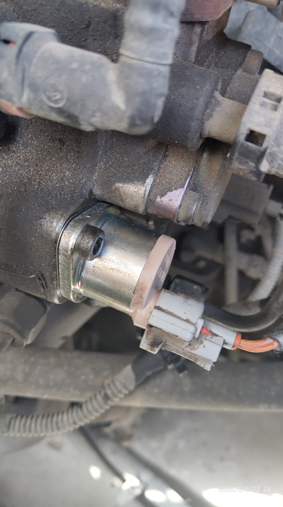 новый клапан на месте — Ford Transit (7G)