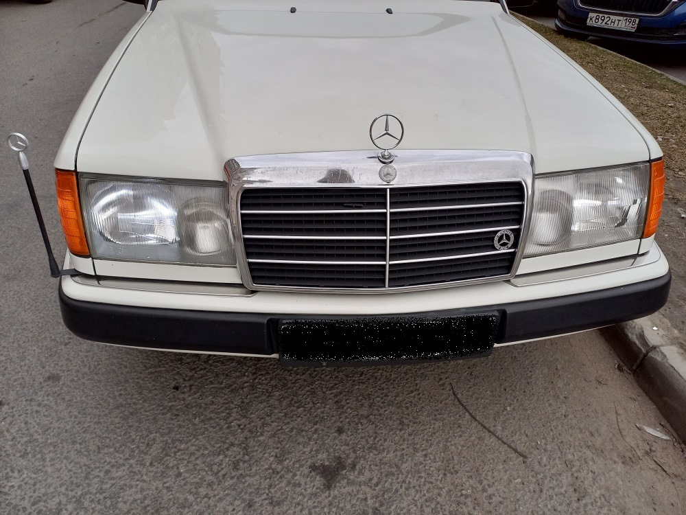 Установка флагштока — Mercedes-Benz E-Class (W124), 2,3 л, 1987 года ...