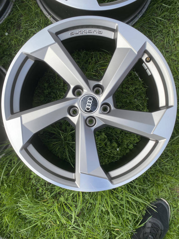 Литые диски 20 на Audi Q5 (2G). Б/у | 1 500 $ в городе Минск | DRIVE2