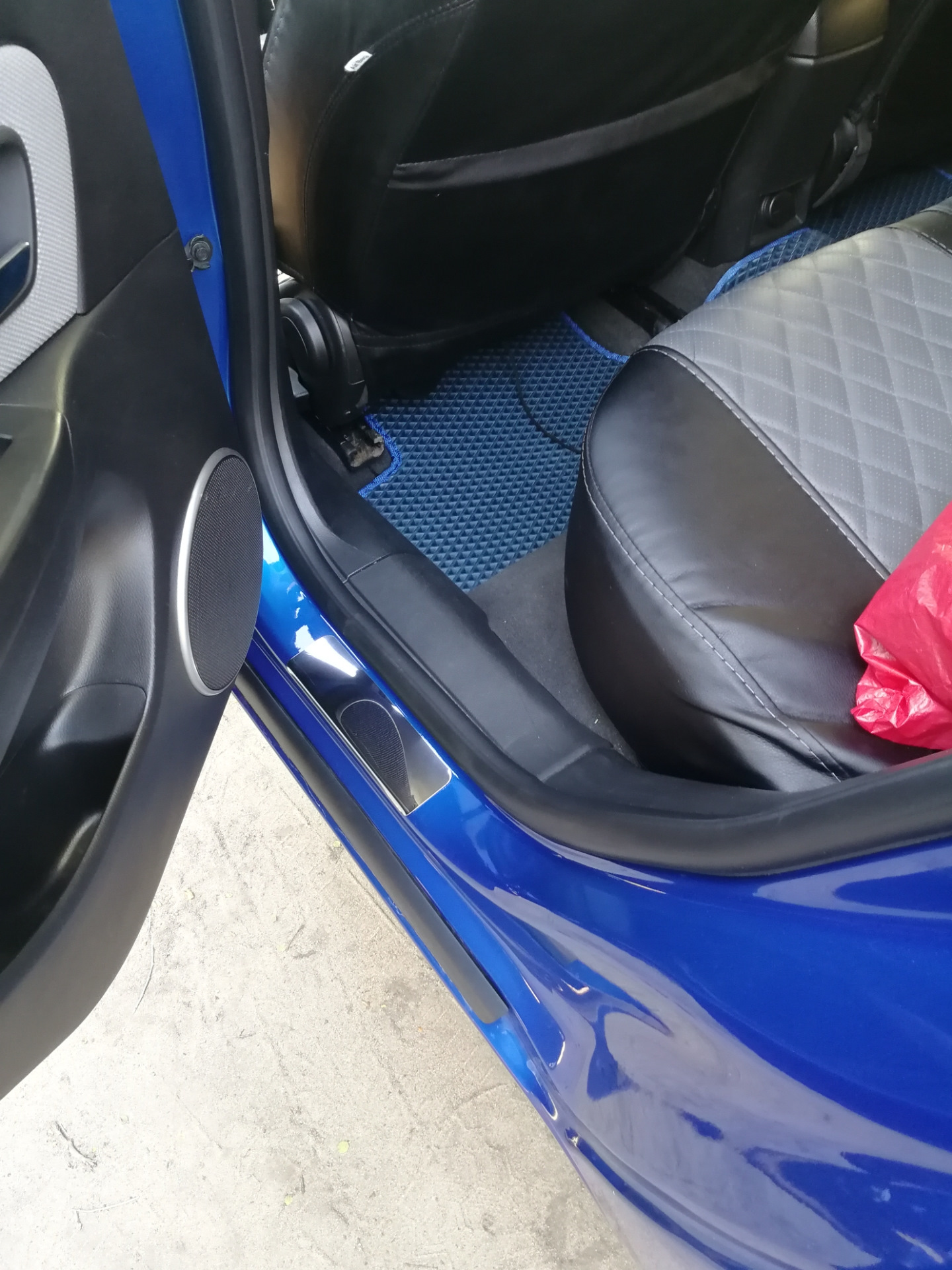 Накладки на пороги — Chevrolet Cruze (1G), 1,6 л, 2011 года ...
