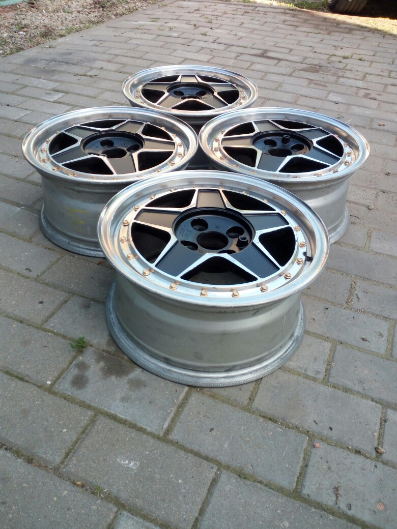 Диски 4 100. Intra r15 7j 4x100. Диски intra r15. Диски r15 7j 4x100 AEZ. Диски intra KBA r14.