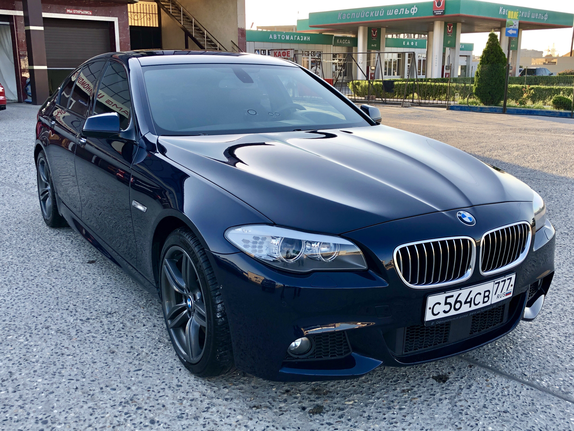 5 2011 года. BMW 5 2011. BMW 5 Series 2011. BMW serie 5 2011. BMW f10 2011.