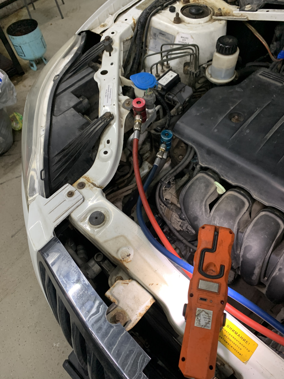 Фото в бортжурнале Lifan X60