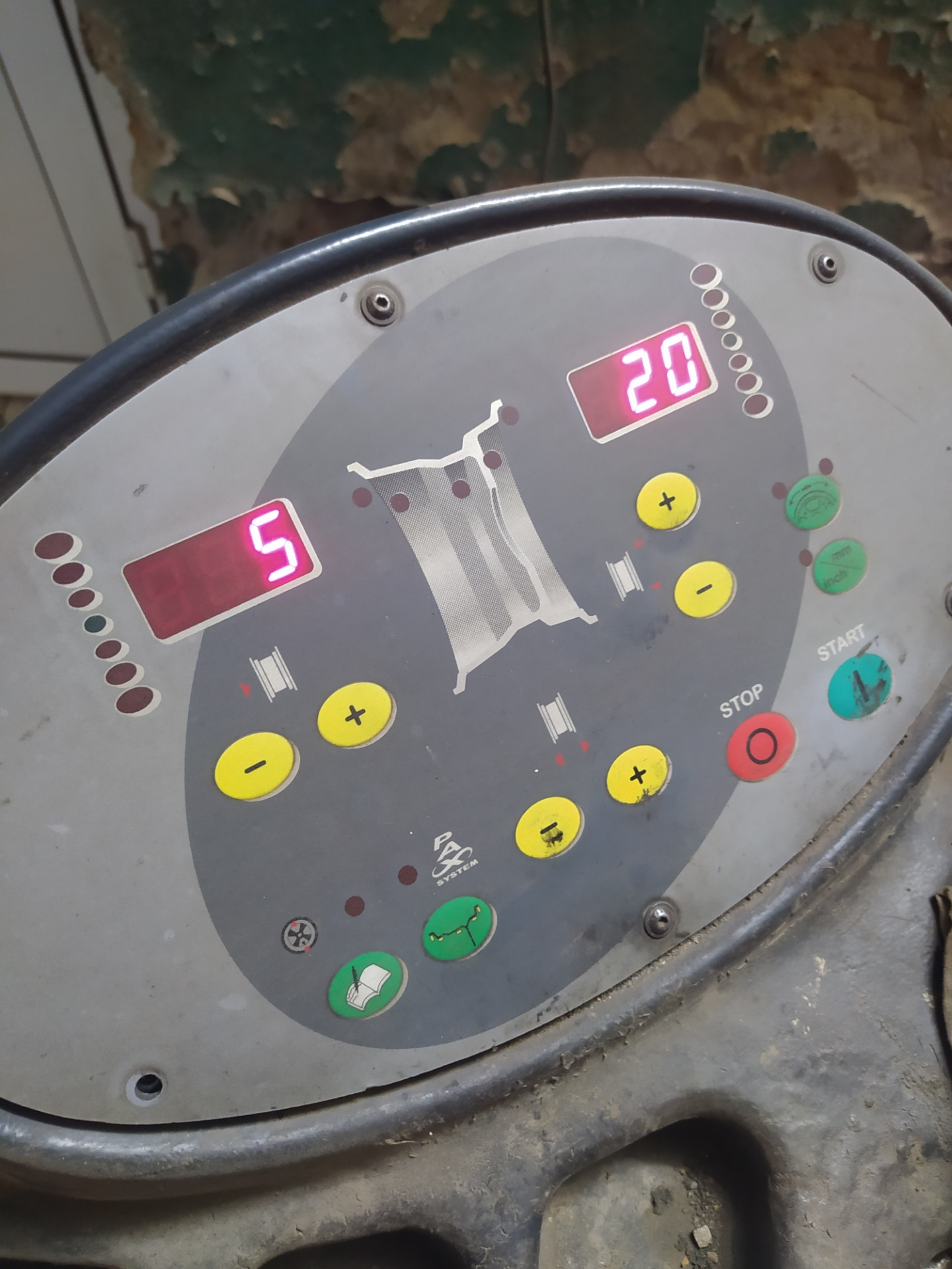 Проверка дисков! — Renault Duster (1G), 2 л, 2019 года | колёсные диски ...