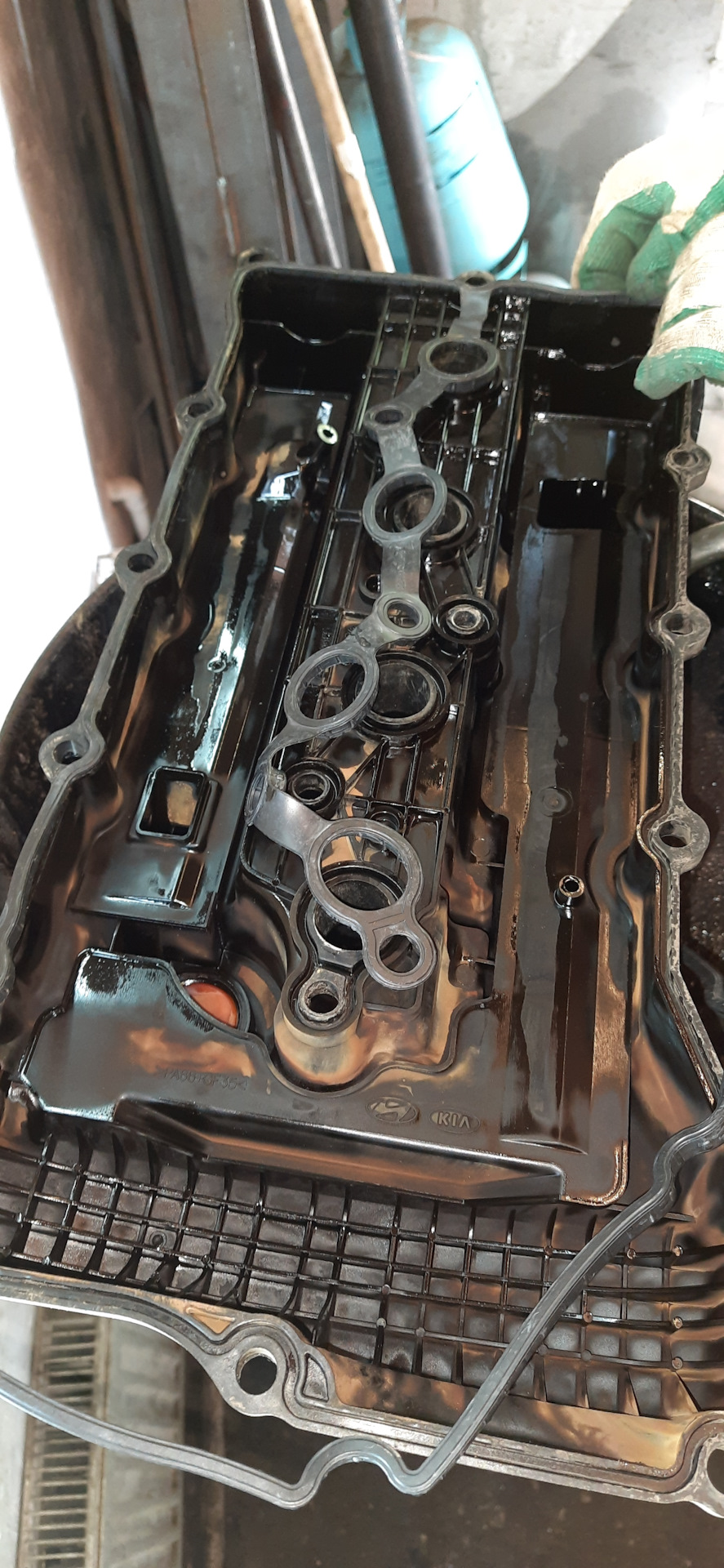 Прокладка клапанной крышки. — Hyundai Santa Fe (2G), 2,4 л, 2012 года ...