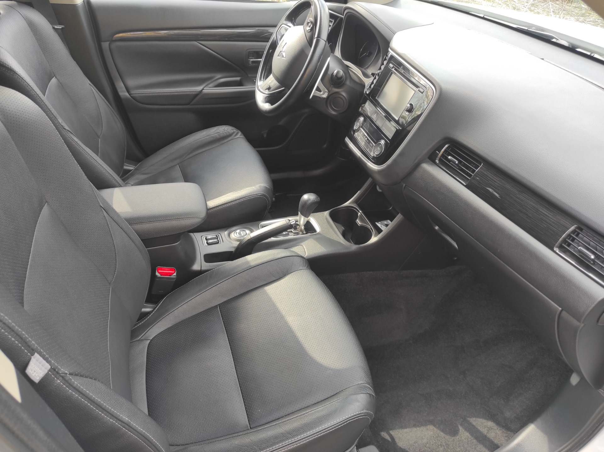 Наводим марафет — Mitsubishi Outlander (3G), 2,4 л, 2016 года | мойка ...