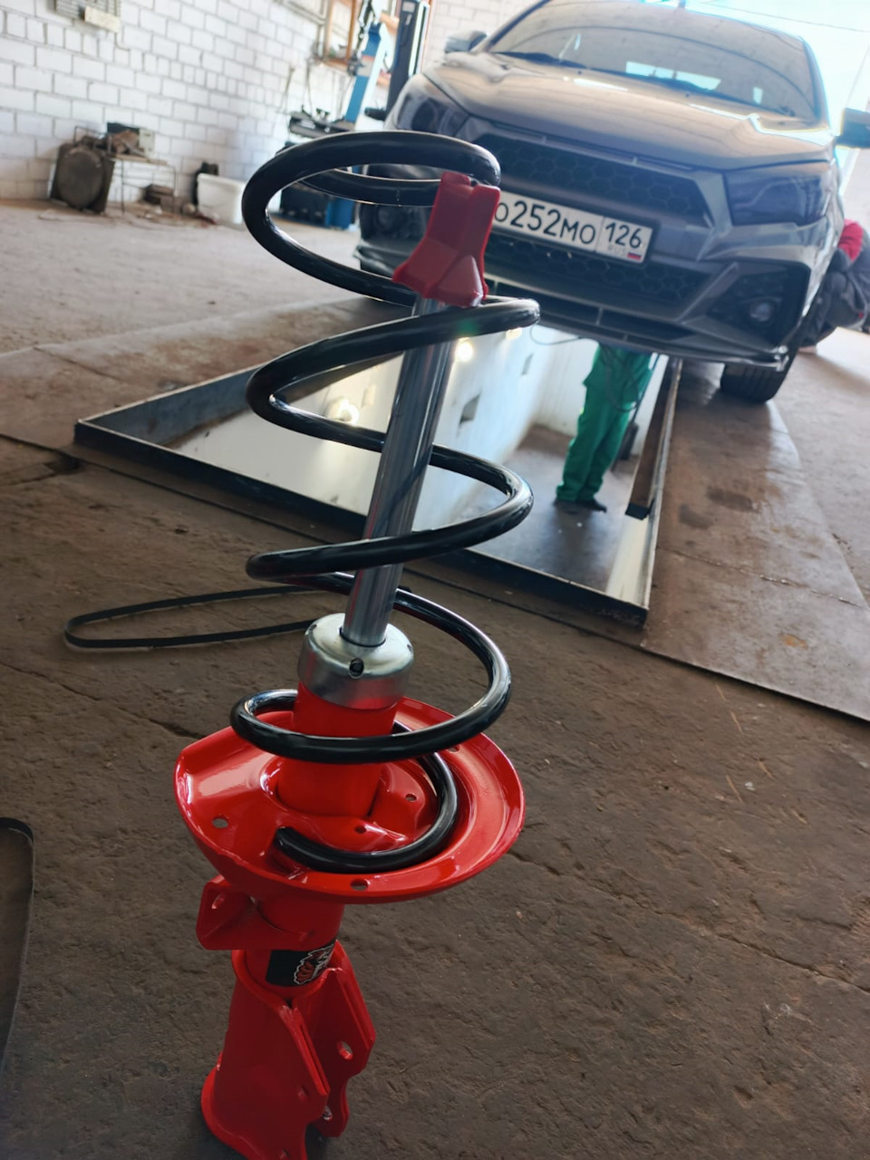 ✨ — Lada Vesta (1G)