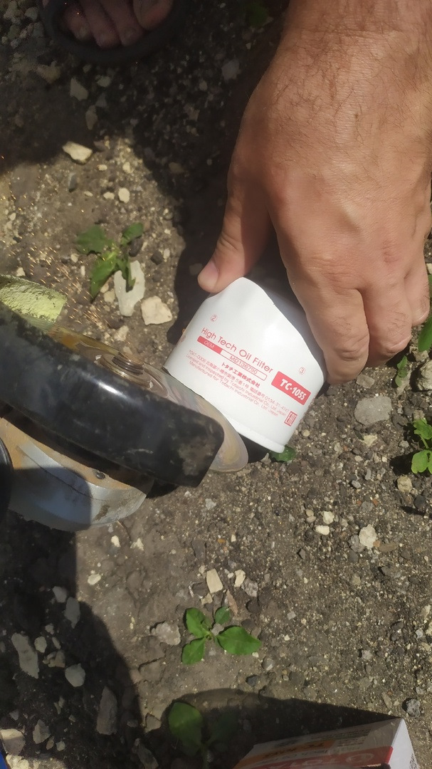 распаковка фильтра — Hyundai Solaris (1G). Запчасти на фото: TC1055