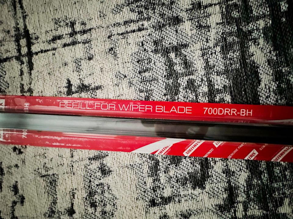 Замена резинок на стеклоочистителях. — Volkswagen Polo liftback, 1,6 л ...