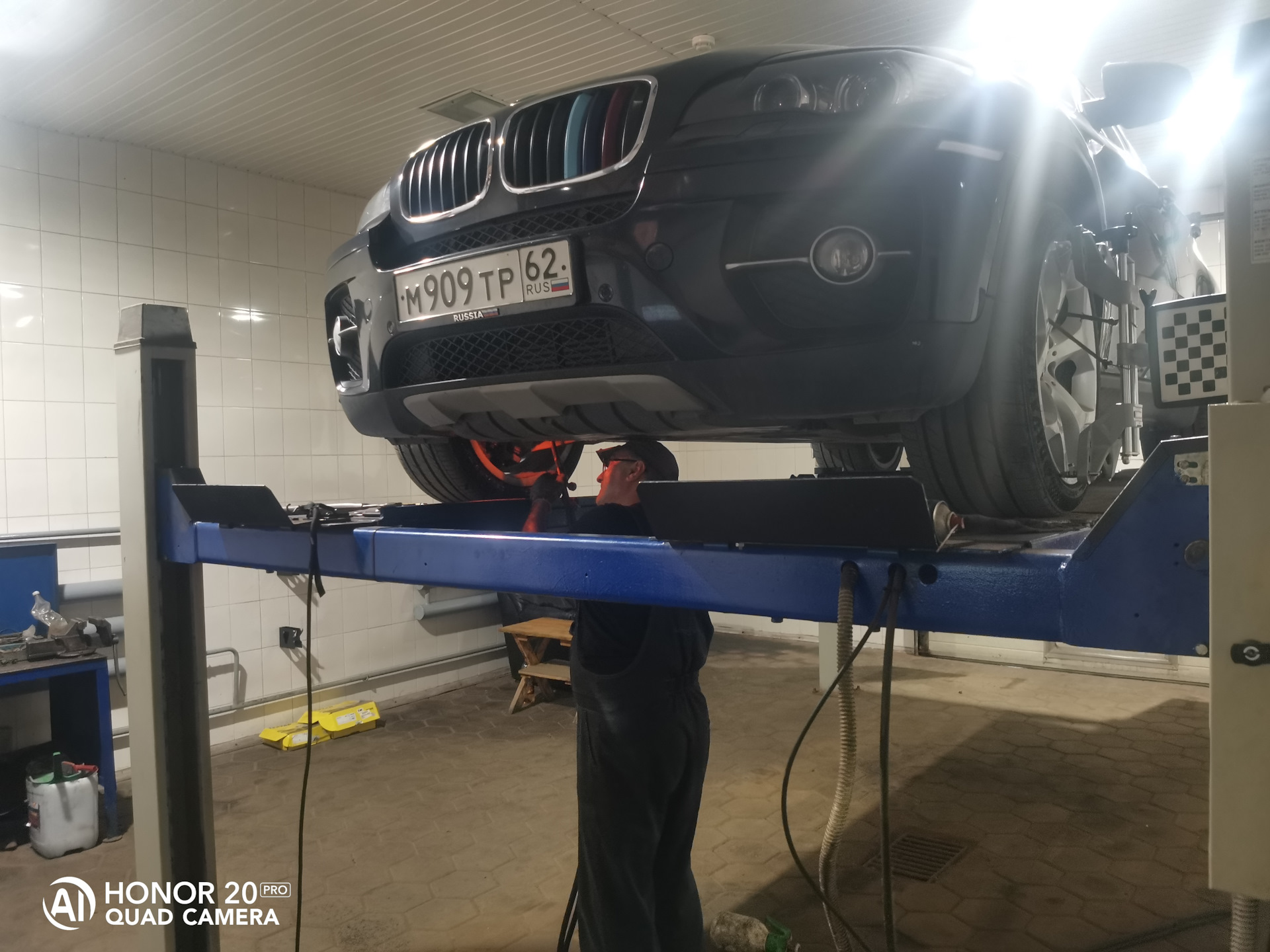 Бьют колеса — BMW X6 (E71/E72), 3 л, 2010 года | визит на сервис | DRIVE2