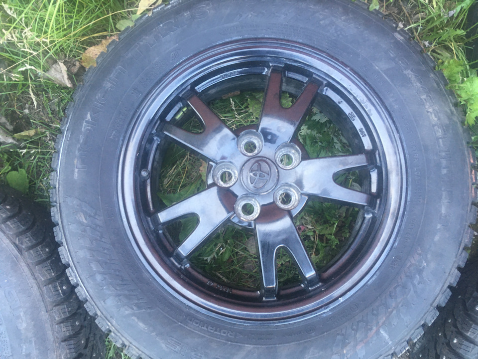 Литые диски Toyota 6Jx15 ET45 5x100 на Toyota Prius (20), Toyota Prius ...