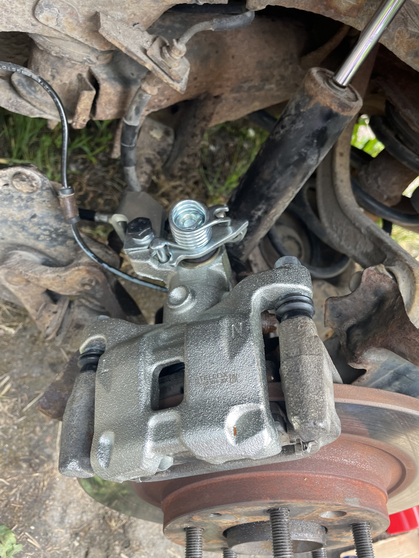 Не держит ручной тормоз — Mazda 6 (2G) GH, 2 л, 2009 года | поломка ...