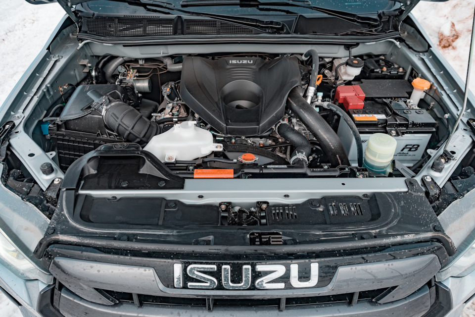 Авто isuzu d max