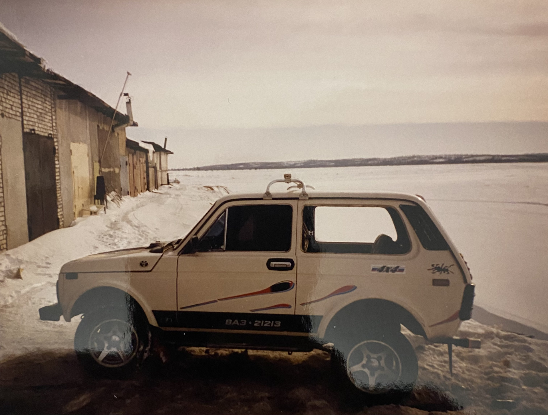 Молодость гадость — Chevrolet Niva, 1,7 л, 2007 года | просто так | DRIVE2