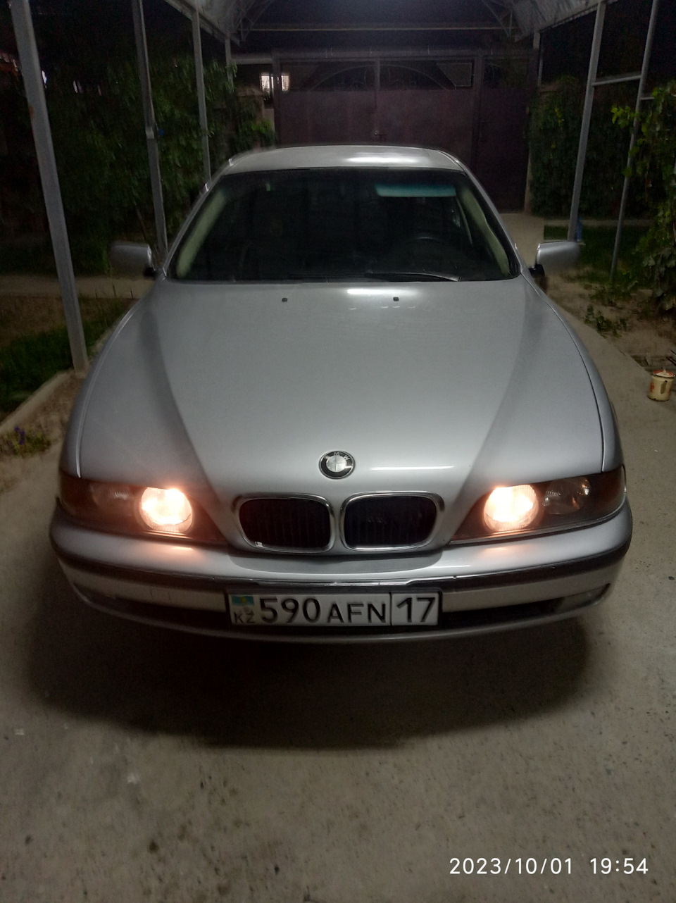 Кодирование ДХО и двойной сигнал аварийной остановки — BMW 5 series (E39),  2,5 л, 1999 года | тюнинг | DRIVE2