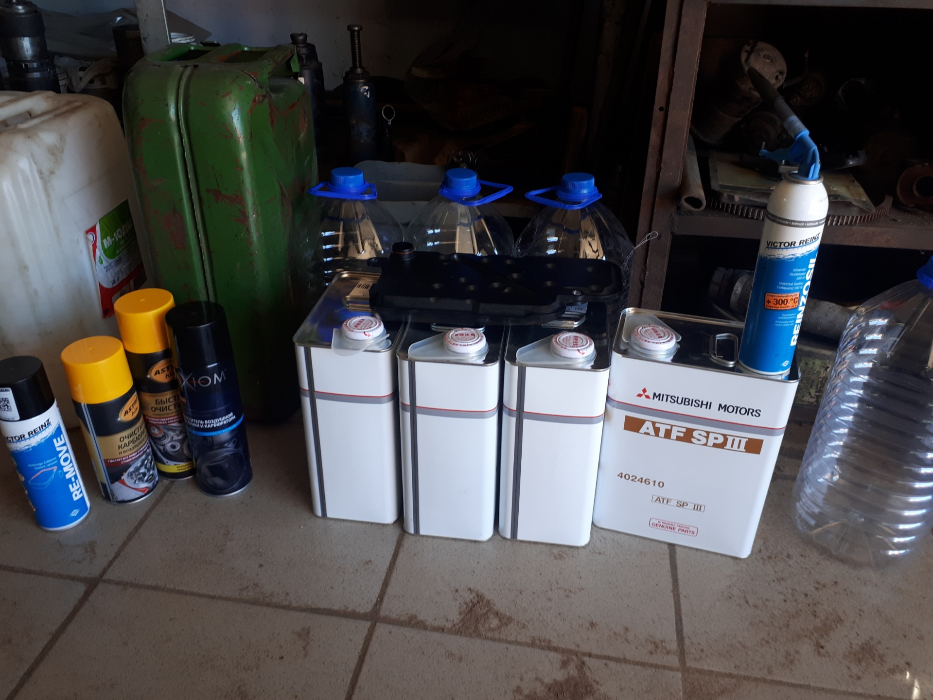 масло в акпп mitsubishi pajero sport 2. масло в коробке паджеро спорт 2. масло в коробку автомат митсубиси паджеро спорт 2. замена масла в акпп mitsubishi pajero sport 2. масло в коробке паджеро спорт 2.