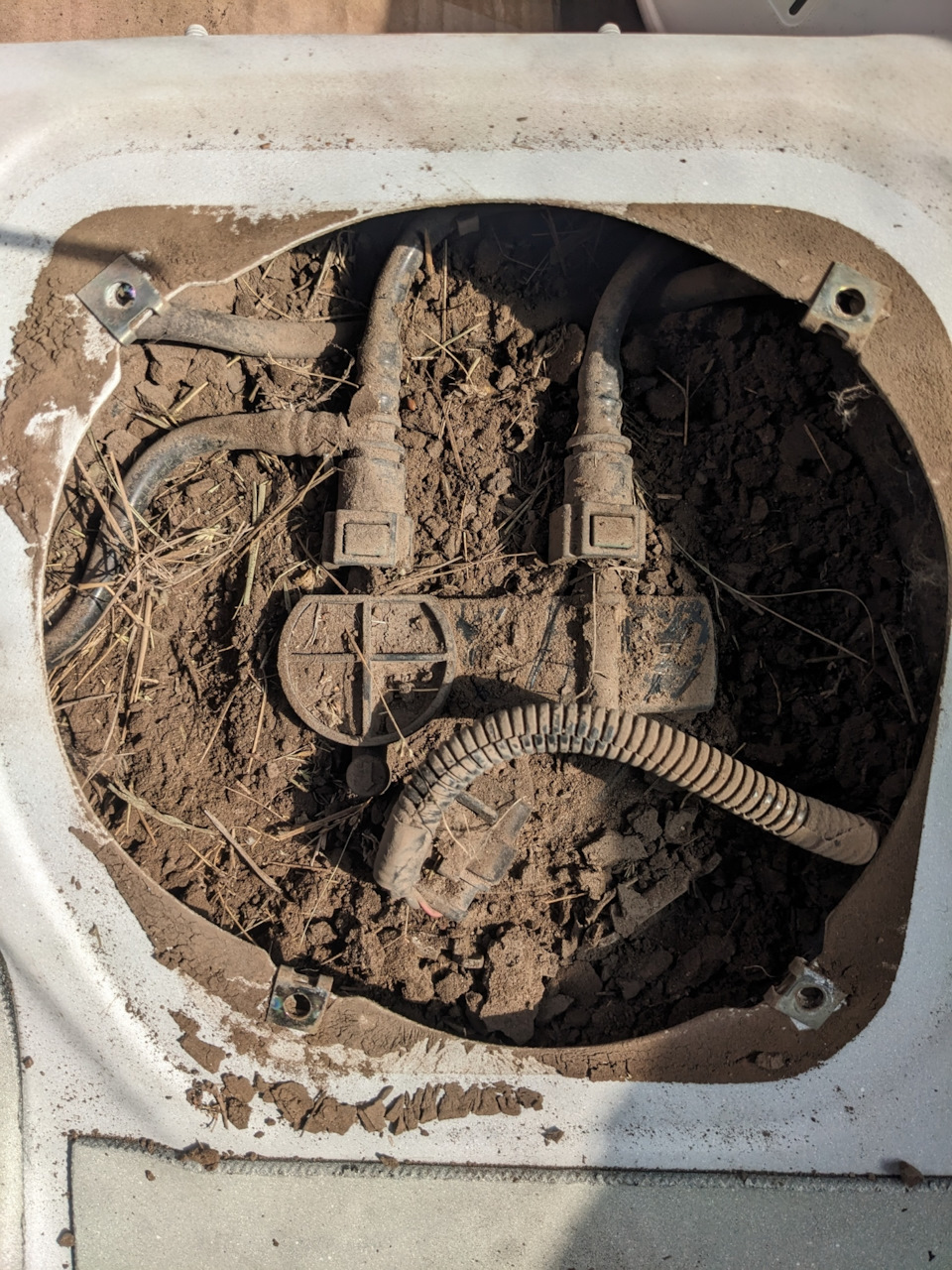 Сеточка бензонасоса. — Lada Гранта (2G) FL, 1,6 л, 2019 года ...