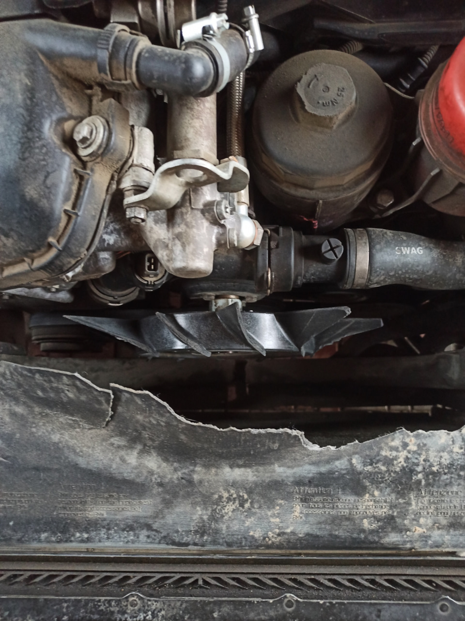 Снятие остатков вискомуфты — BMW 5 series (E39), 2,5 л, 2000 года ...