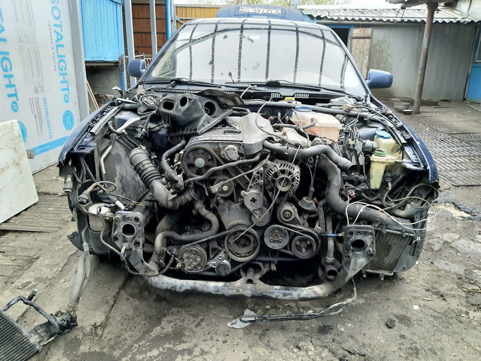 Разборка ауди. Audi a4 b5 AEB. Кузов в разбор Audi a4 b7. Audi a6 1996 года битые.