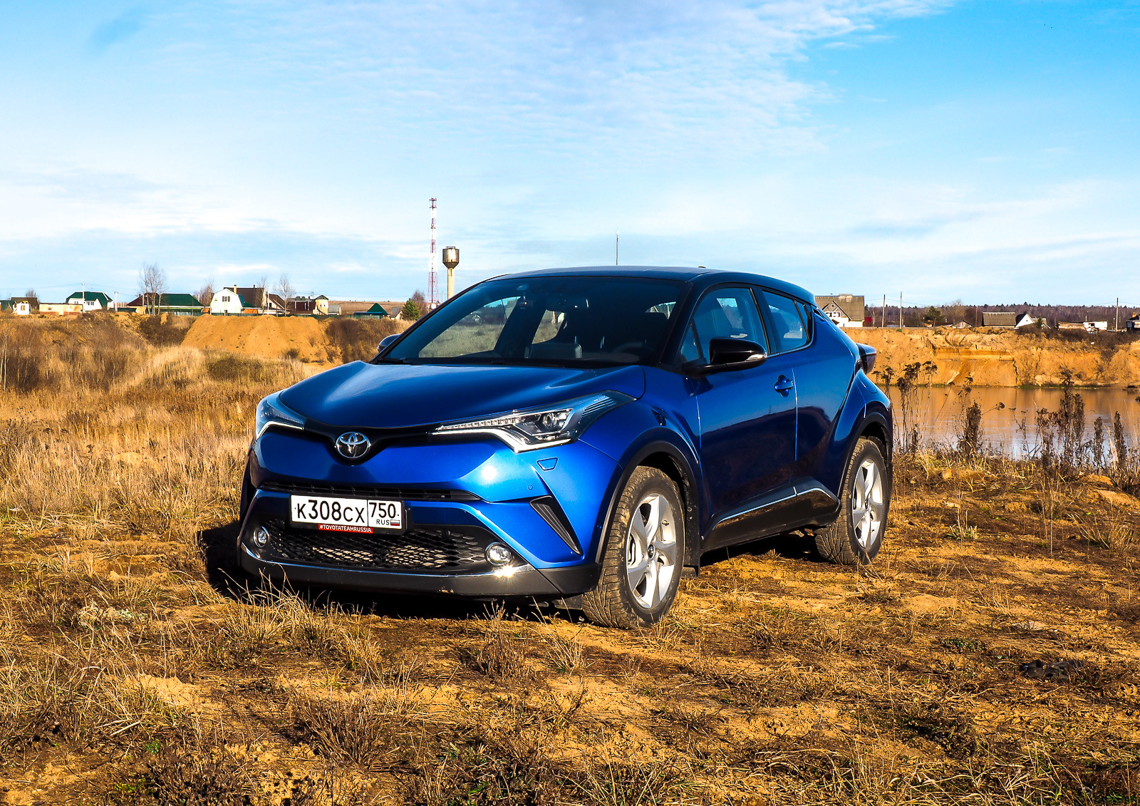 Тойота к. Toyota c HR 2014. Toyota c-HR hot. Toyota c-HR zxy10 •. Toyota c HR 12-14.