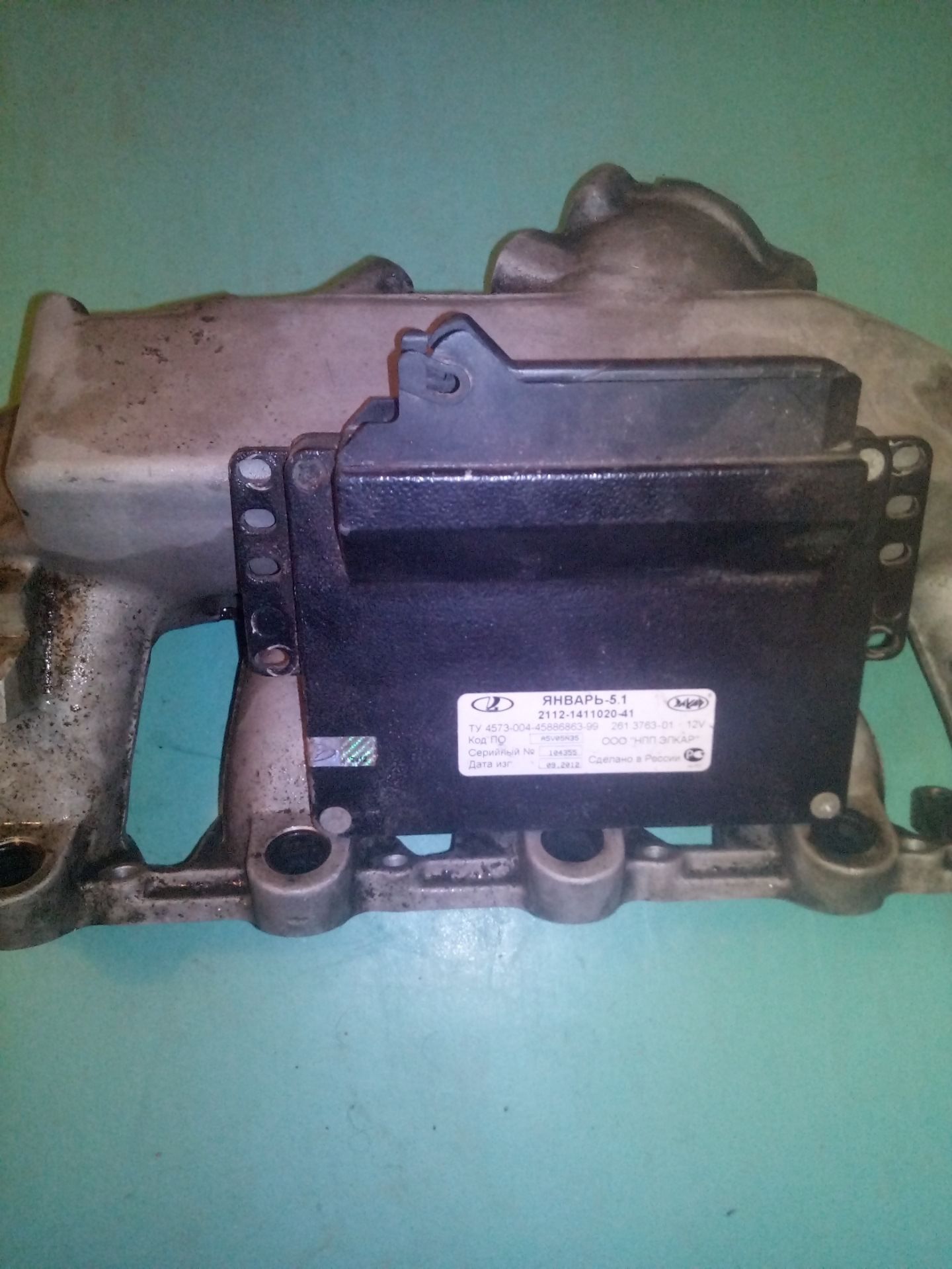 Замена двигателя. Часть 2. Впускной коллектор 2,2 AAN — Audi 80 (B3), 1 ...