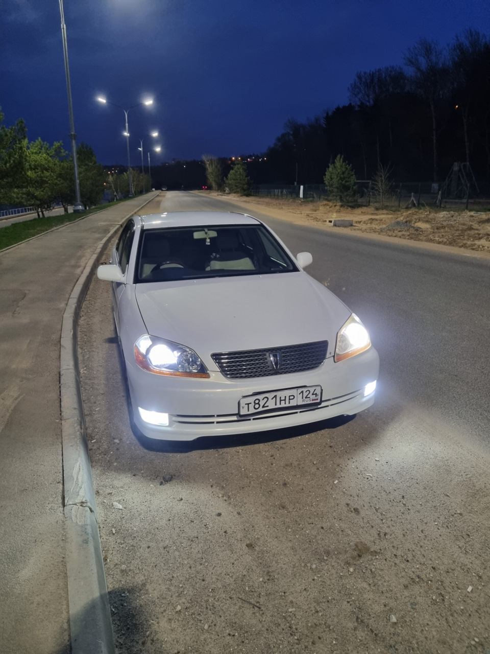 Центральный замок не пускает в машину 🤔РЕШЕНО! — Toyota Mark II (110), 2  л, 2001 года | поломка | DRIVE2