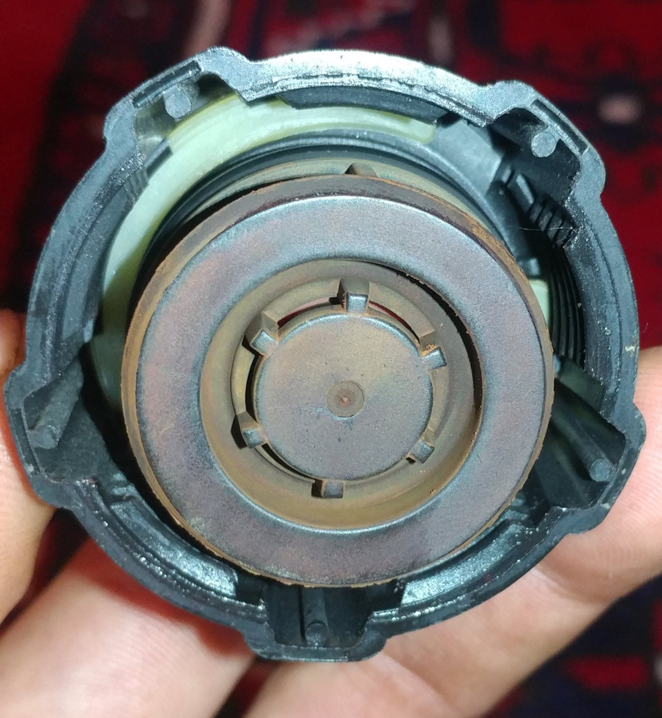 Поставил на калину расширительный бачок от весты. — Lada Калина ...