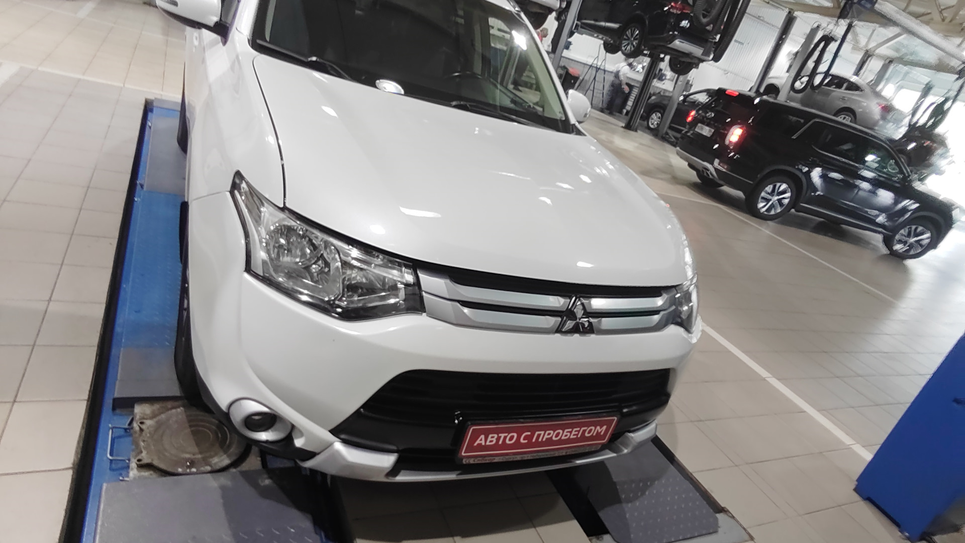 Mitsubishi Outlander (3G) 2.4 бензиновый 2014 | на DRIVE2