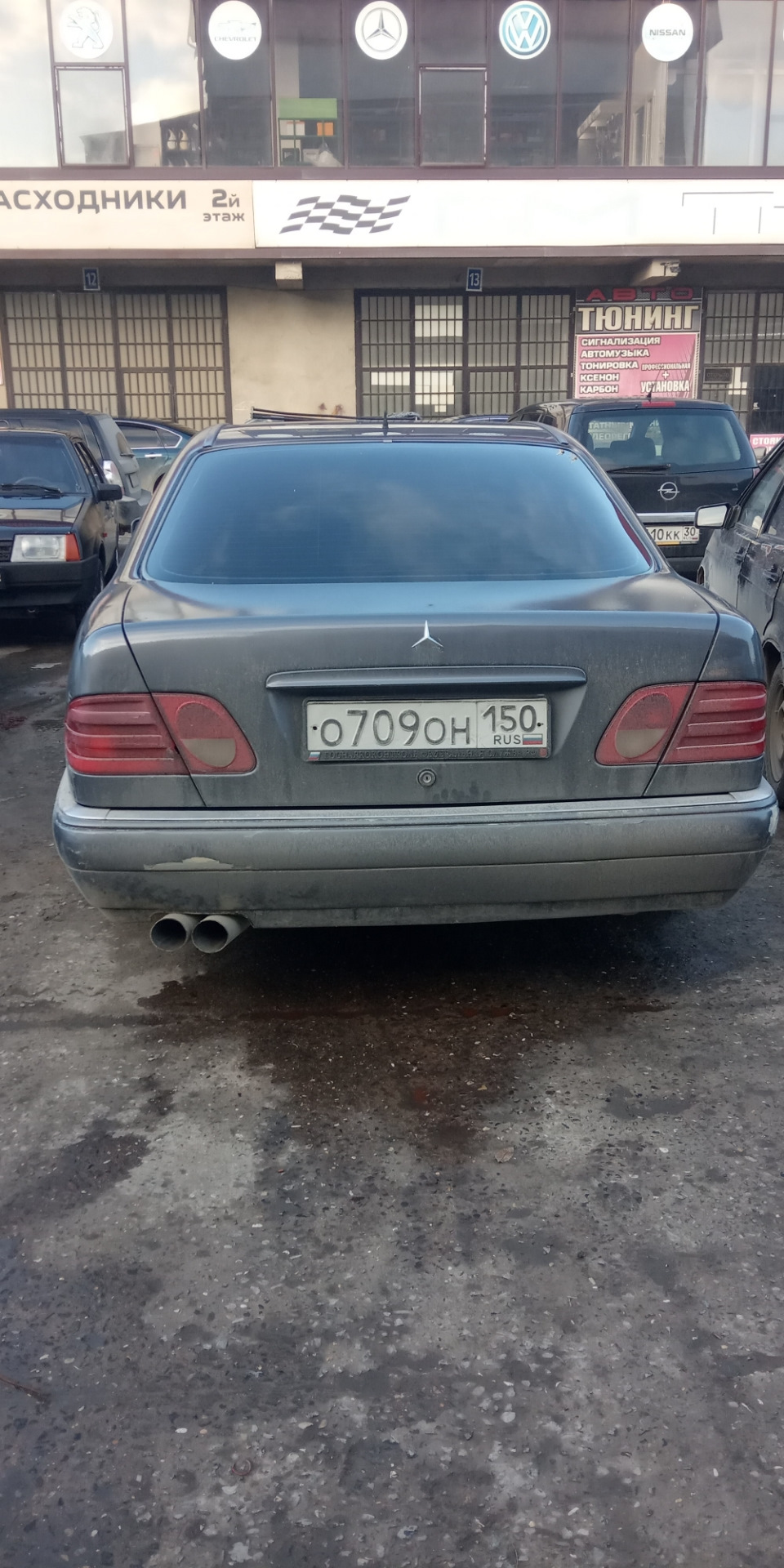 Буксует сцепление — Mercedes-Benz E-class (W210), 3,7 л, 1998 года |  наблюдение | DRIVE2