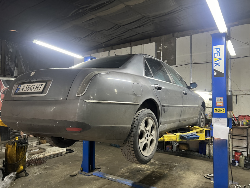 Фото в бортжурнале Lancia Thesis