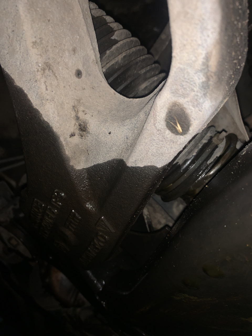 Течь рулевой рейки — Porsche Cayenne (1G) 955/957, 4,8 л, 2007 года ...