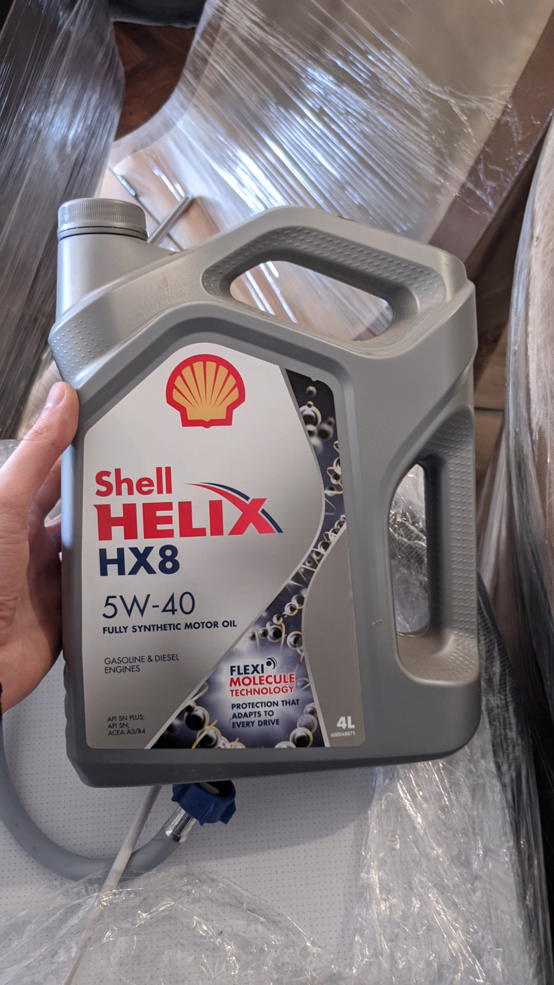 Залить shell. Shell hx8 5w40. Все масла. Лаковое отложение после шелла Хеликс.