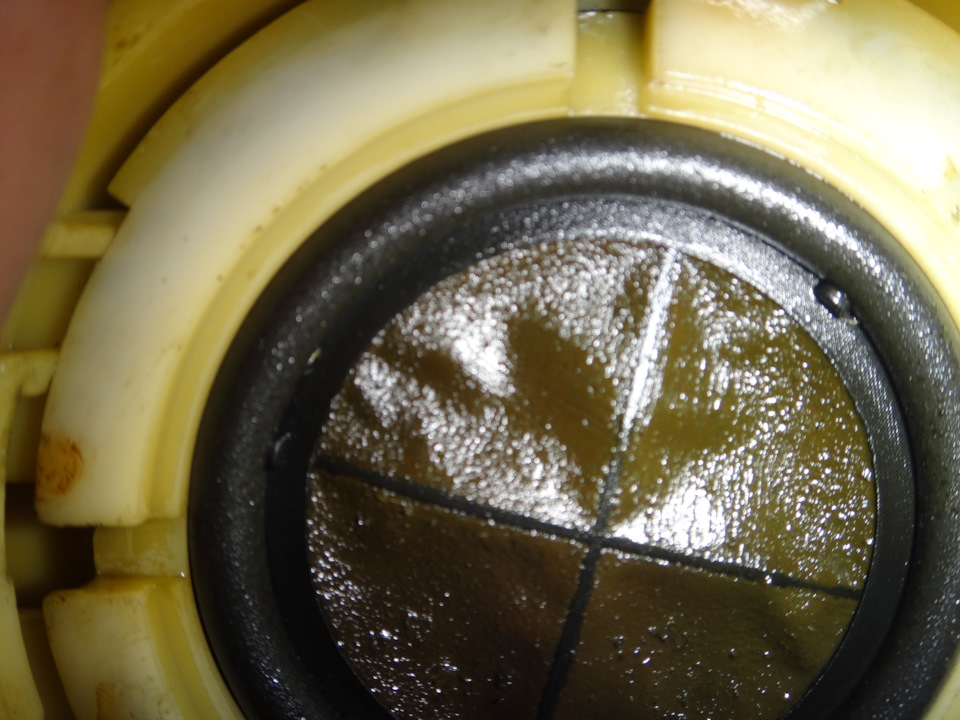 Как снять топливный насос вольксваген пассат видео и сколько стоит ремонт бензонасоса