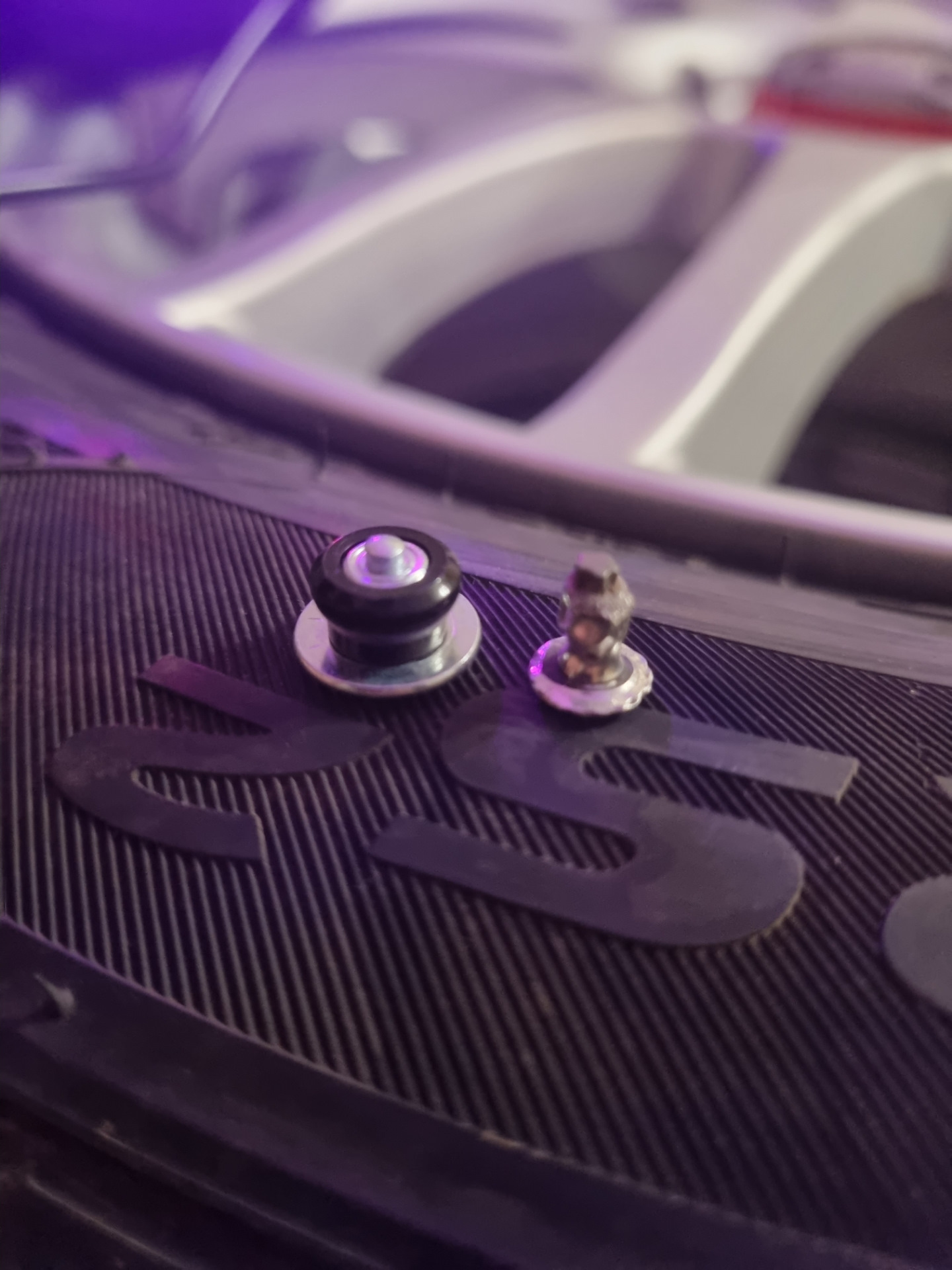 Подготовка зимних колес. Датчики + перешиповка — KIA Rio (4G), 1,6 л ...