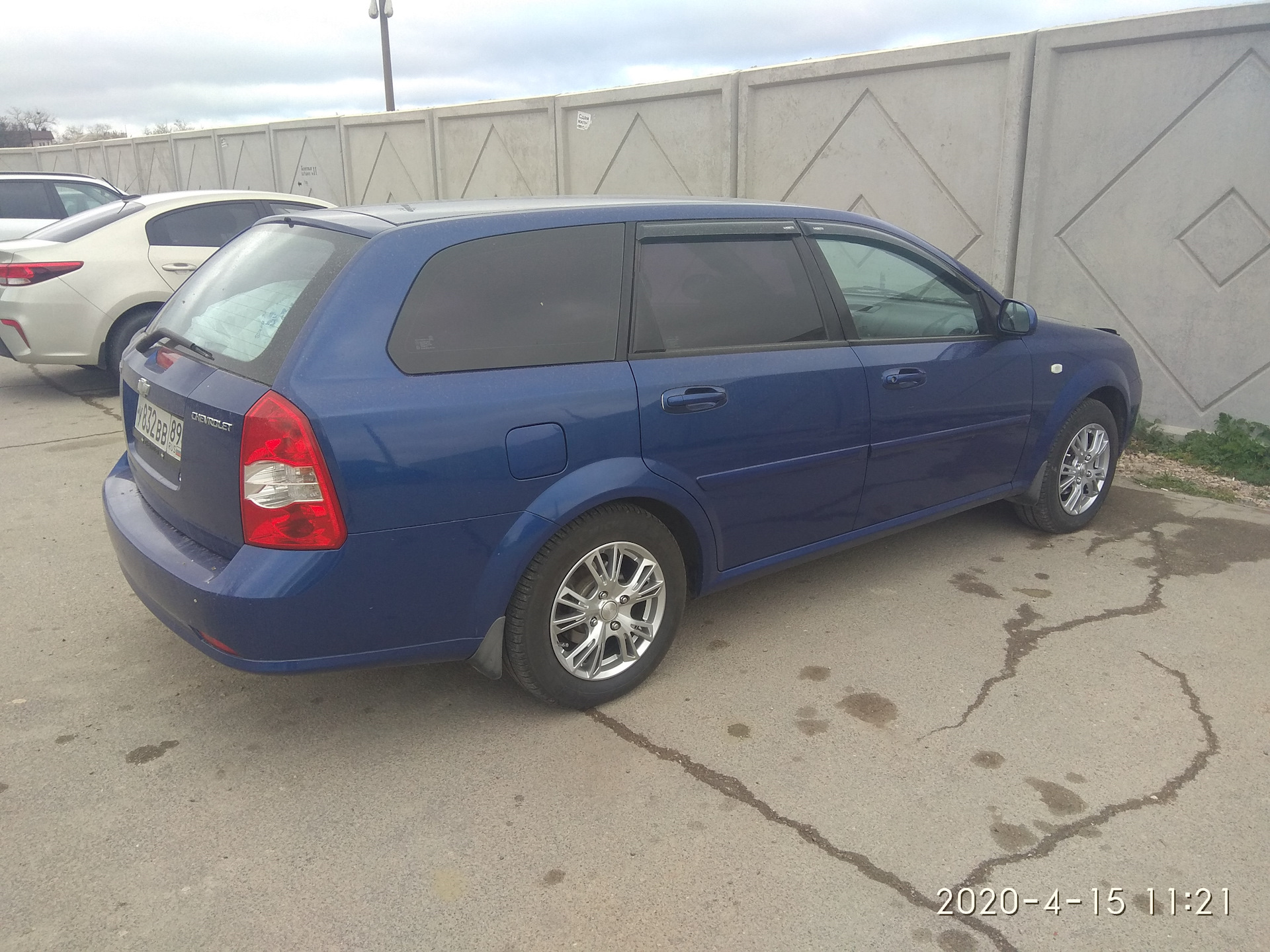 Новые диски SKAD Монреаль Селена + Michelin — Chevrolet Lacetti SW, 1,6 л,  2006 года | колёсные диски | DRIVE2