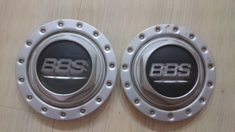 Продам крышки. BBS RM 012. BBS RM крышки. Заглушка диска черная гольф 2. Крышка на диски BBS.