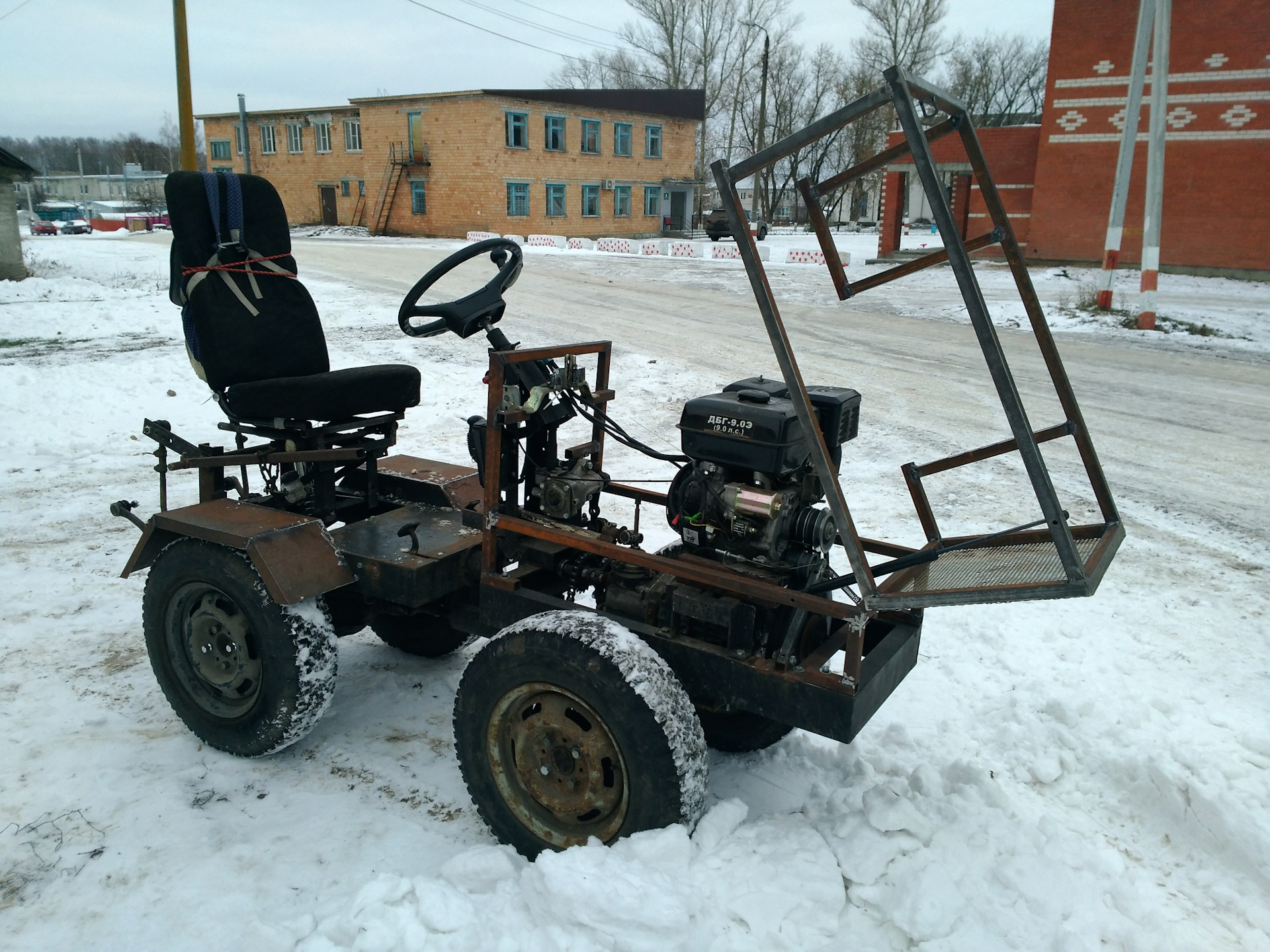 минитрактор переломка 4х4 на авито. мини трактор переломка 4х4 заводской. мини трактор переломка 4х4. нева мотоблок минитрактор переломка 4х4. трактор переломка 6 на 6.