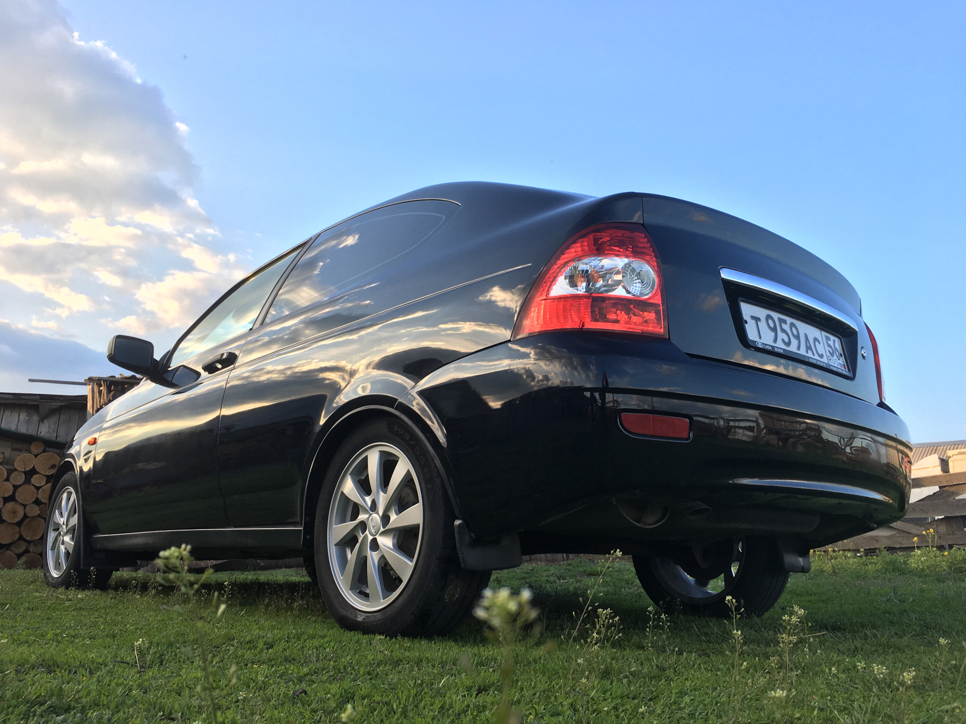 Lada Priora Coupe Sport черная