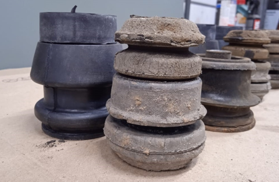 Замена рамных подушек и масла в АКПП — Nissan Pathfinder (3G), 2,5 л ...