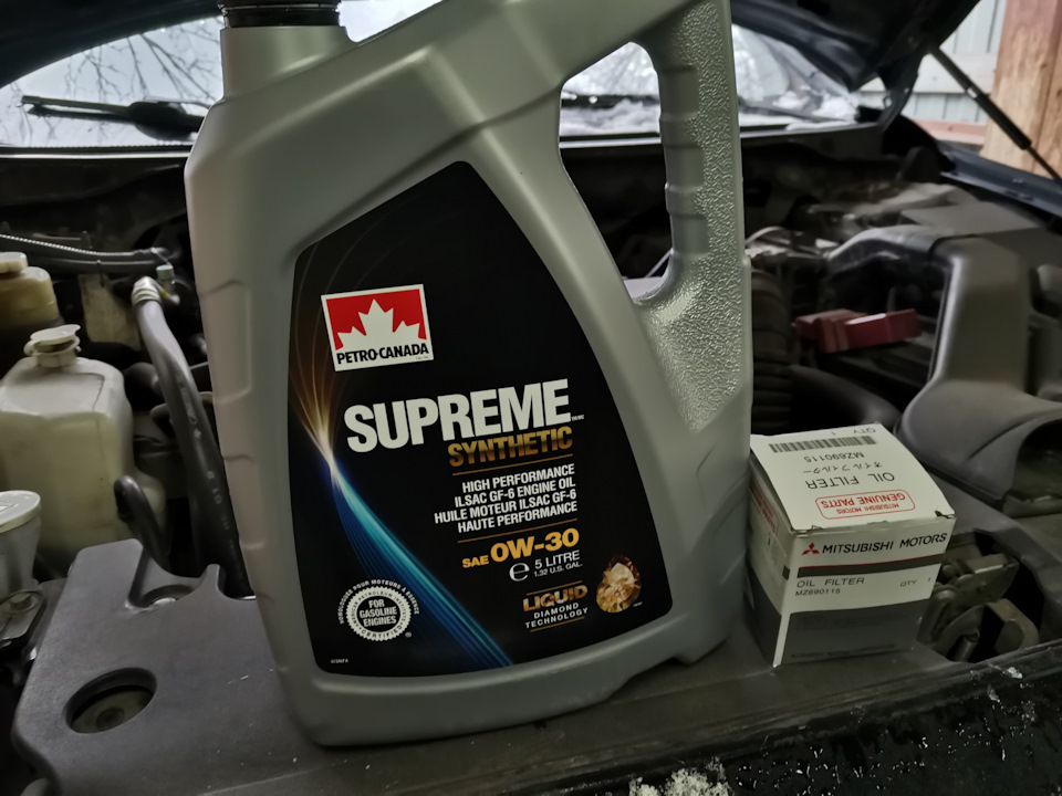 Petro canada New — замена масла — Mitsubishi Lancer X, 1,8 л, 2008 года ...