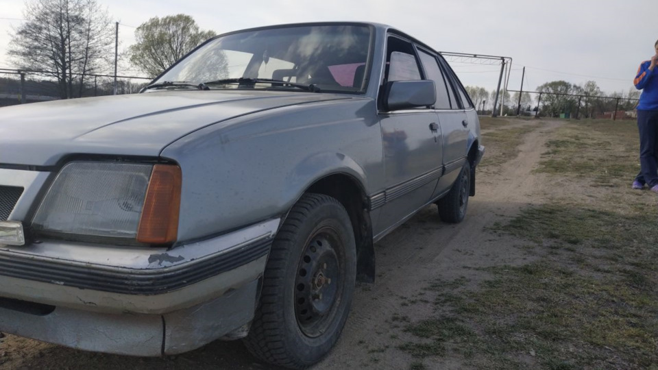 Opel Ascona 1 8