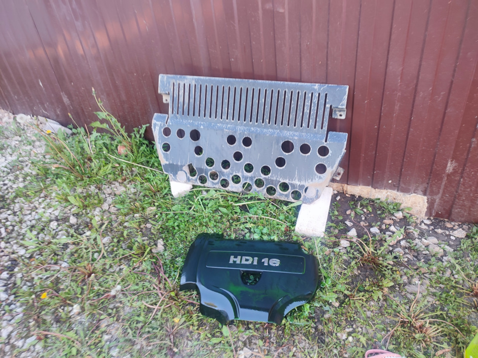 Фото в бортжурнале Peugeot 508 (1G). Запчасти на фото: HD116