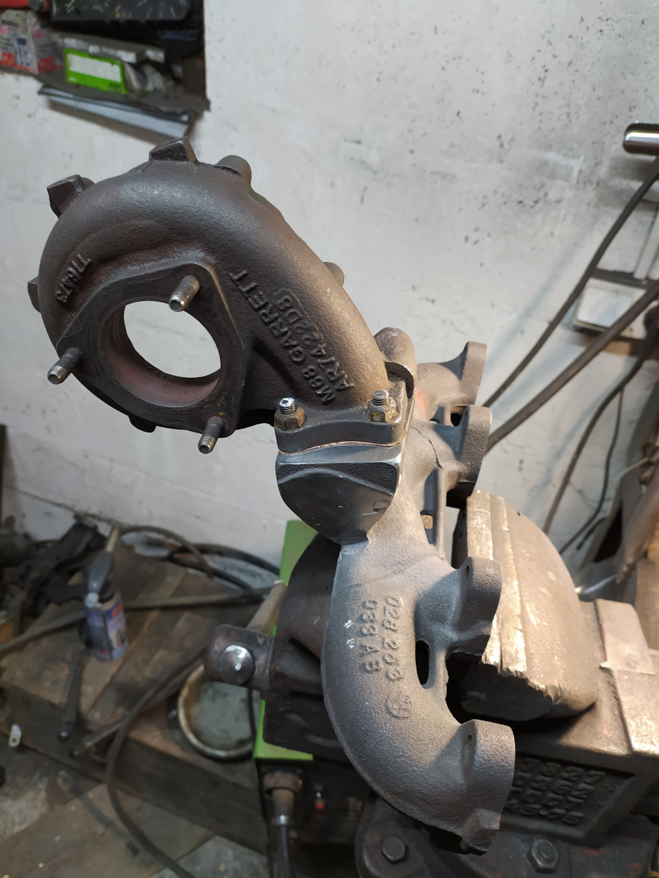 Фото в бортжурнале Volkswagen Golf Mk1. Запчасти на фото: 742208