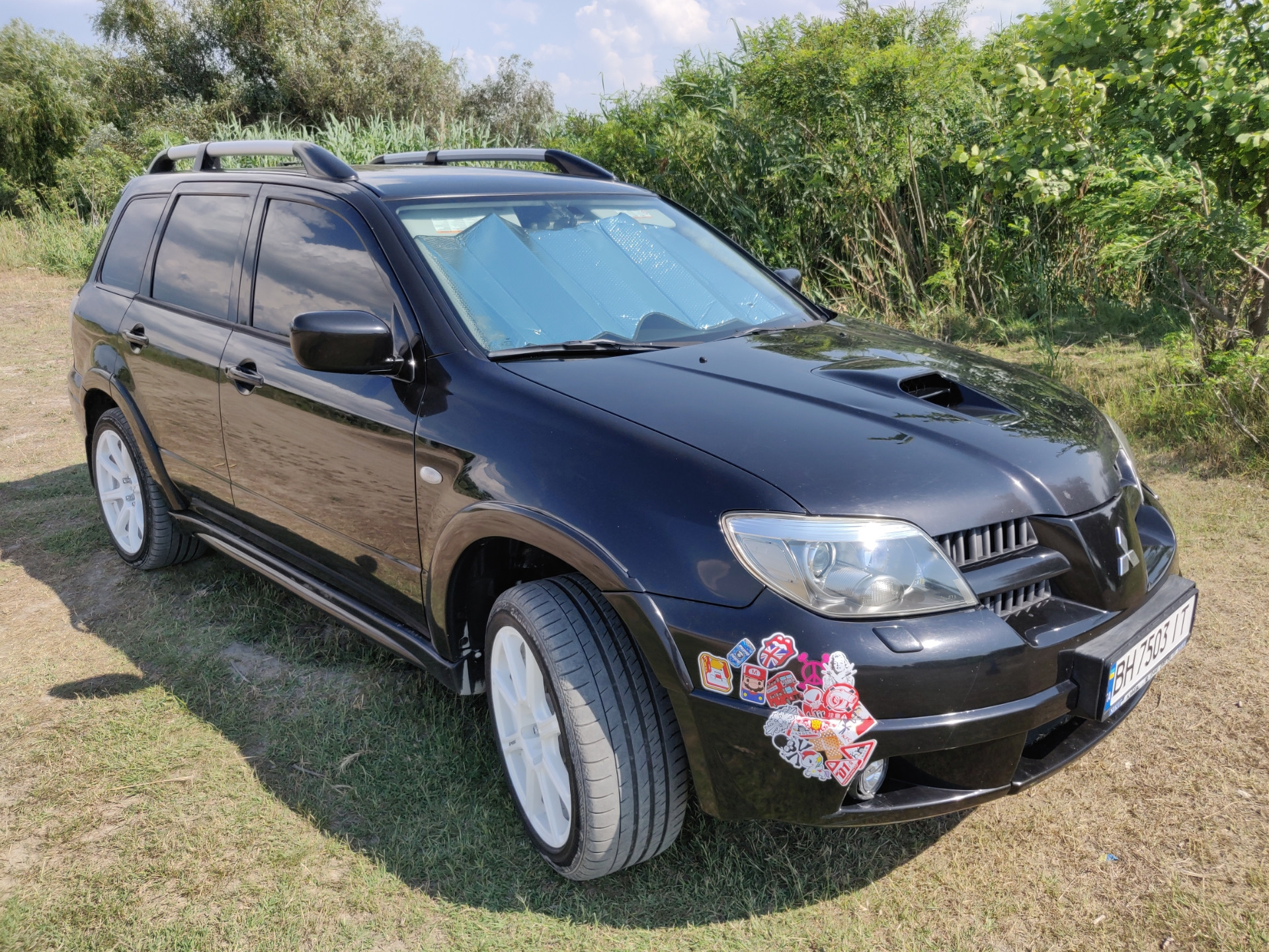 Прощай наклейки на бампере и сколы лкп по всему кузову!))) — Mitsubishi  Outlander (1G), 2 л, 2005 года | кузовной ремонт | DRIVE2