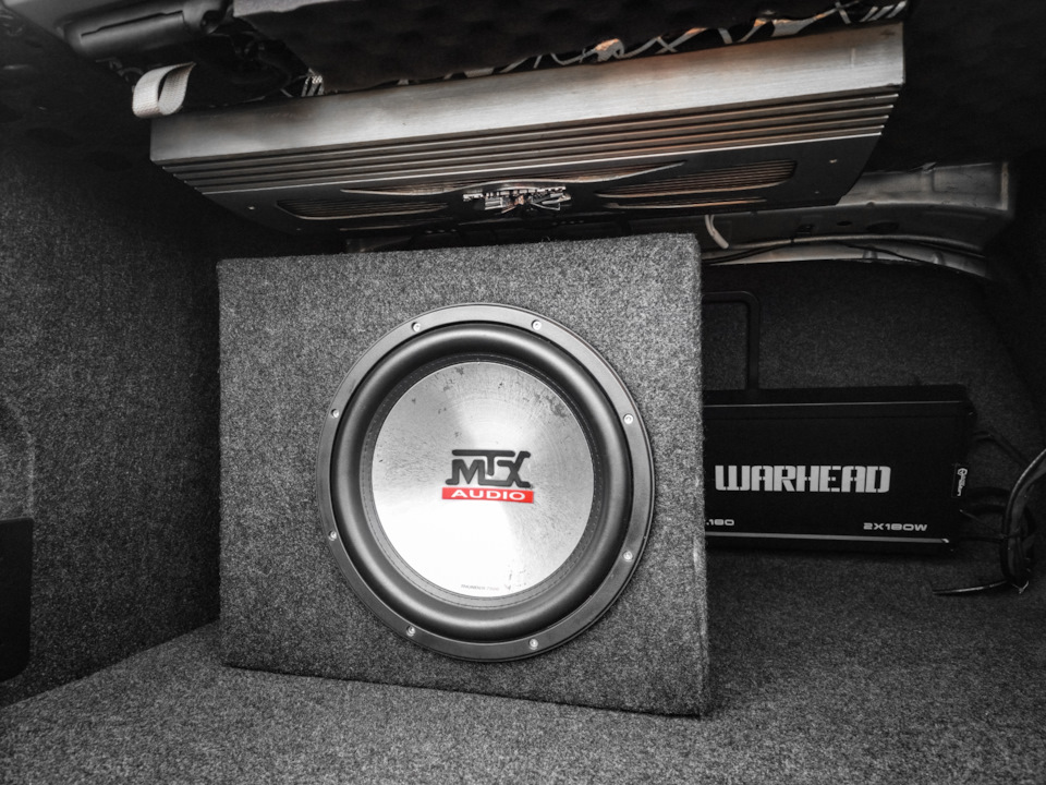 Победил наводки. Ценой усилителя… — Volkswagen Passat B6, 1,8 л, 2008 ...