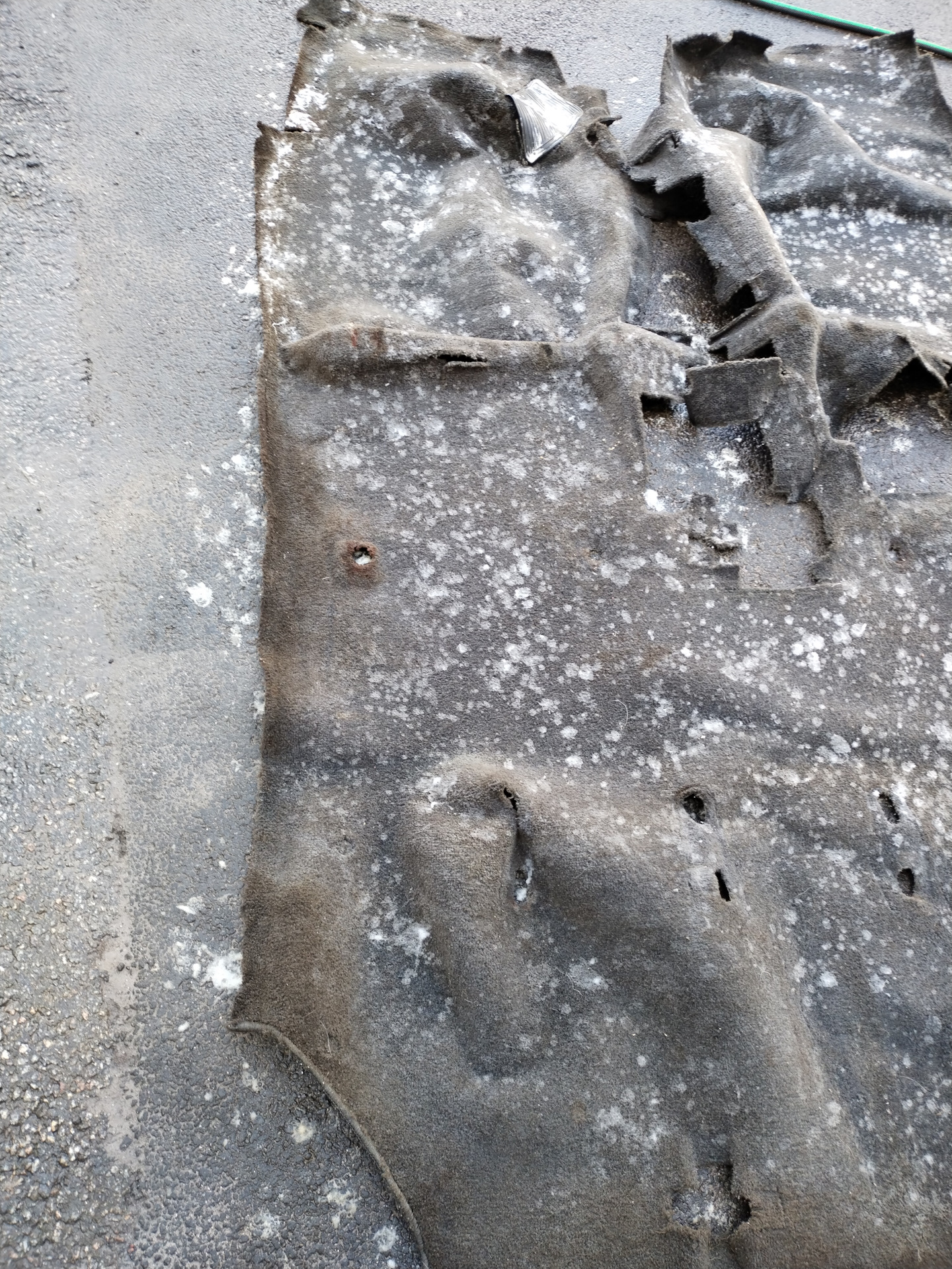 Как сделать химчистку ковролина салона за 500рублей — Toyota Land ...