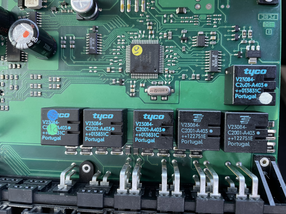 Не работала электронная регулировка сидения — DRIVE2