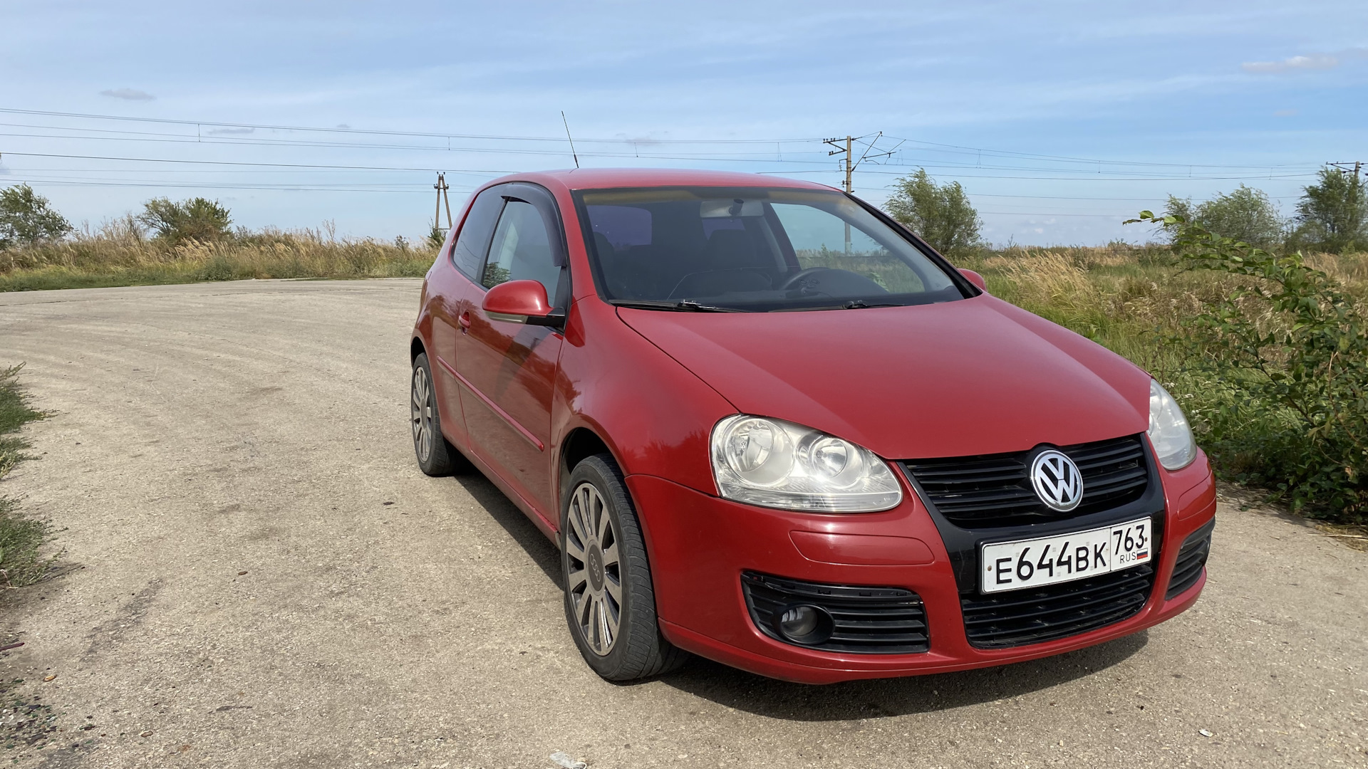 Продажа Volkswagen Golf Mk5 2006 (дизель, МКПП) — с историей обслуживания —  DRIVE2.RU