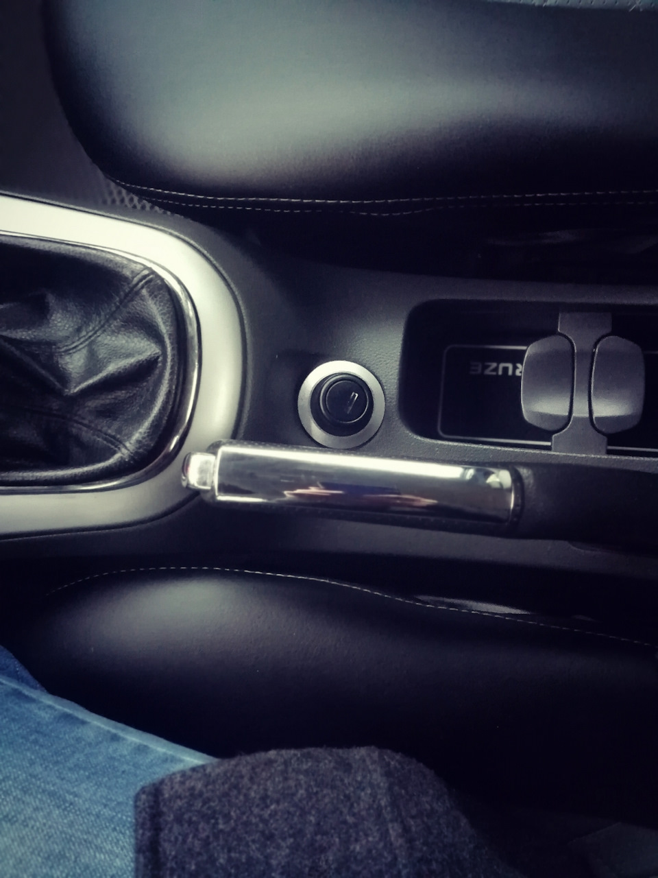 Поближе — Chevrolet Cruze (1G)